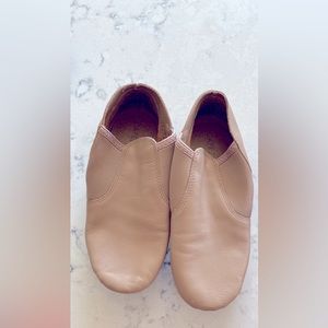 Capezio nude Kids’ Jazz Shoes Size 6.5M